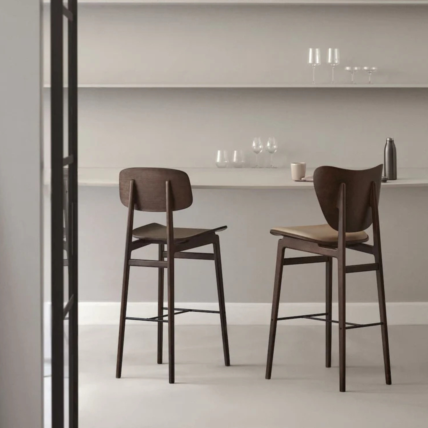 Elephant Bar 75 cm / 29.5 in | Front Upholstery
