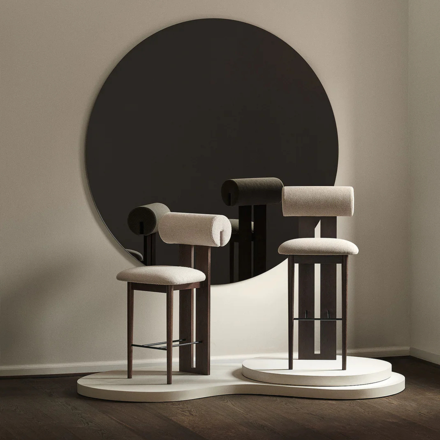 Hippo Bar 75 cm / 29.5 in | Full Upholstery