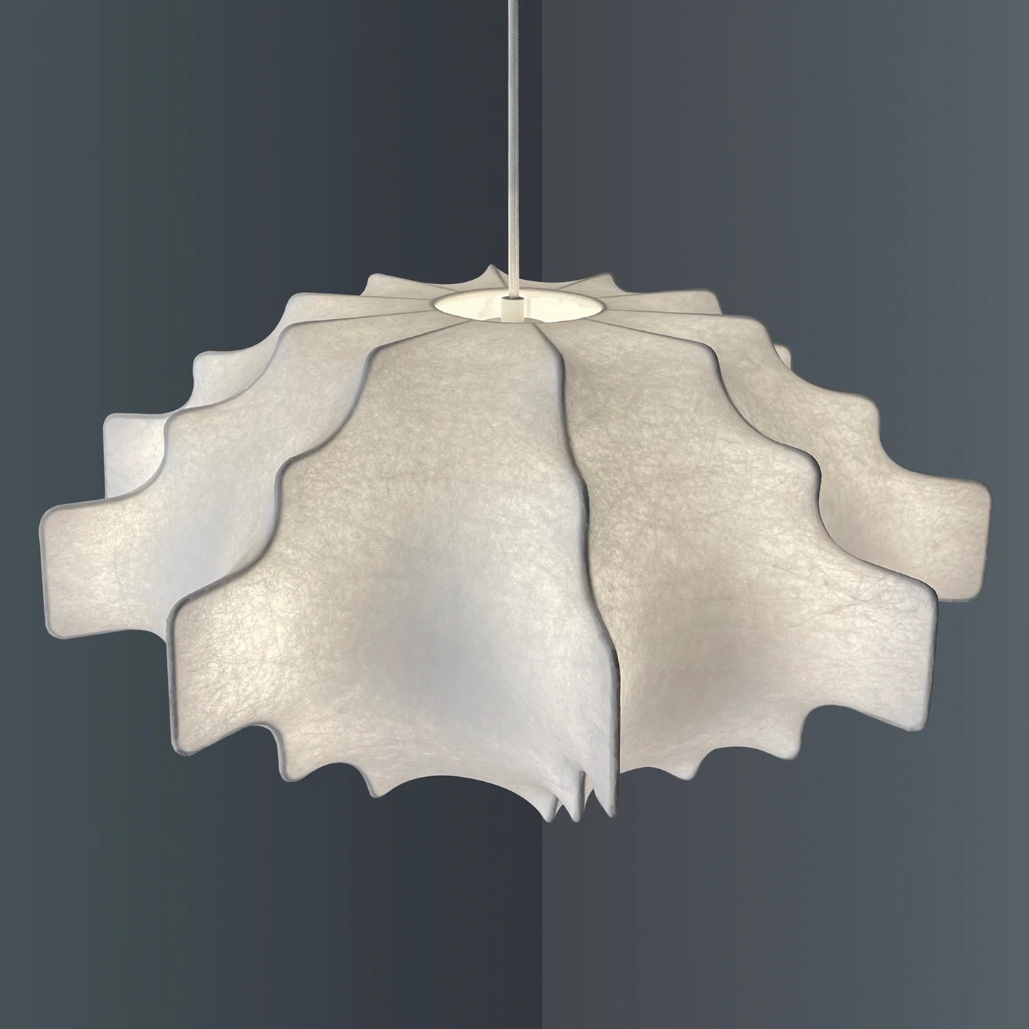 FW22 Avesta Taklampa