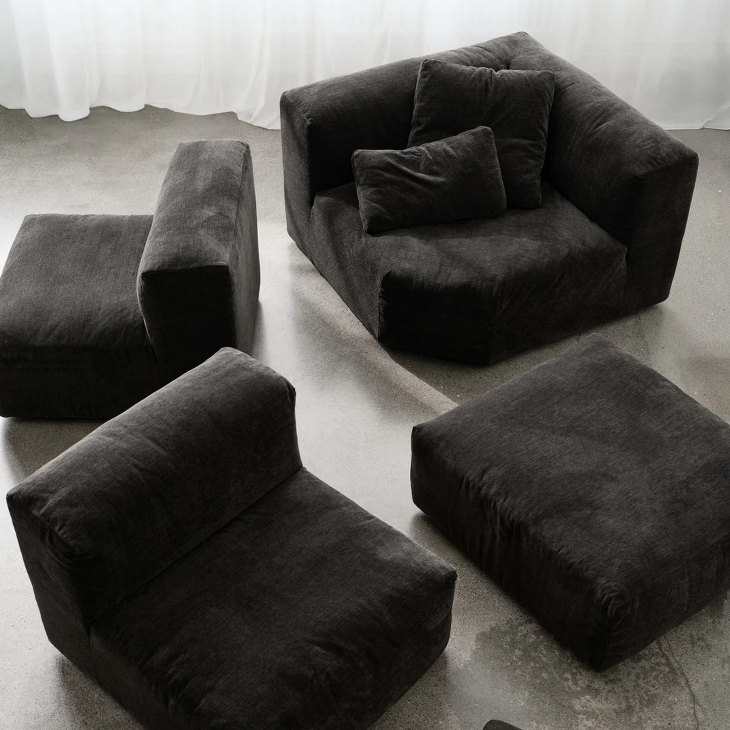 Reposé w/ Armrest | Right