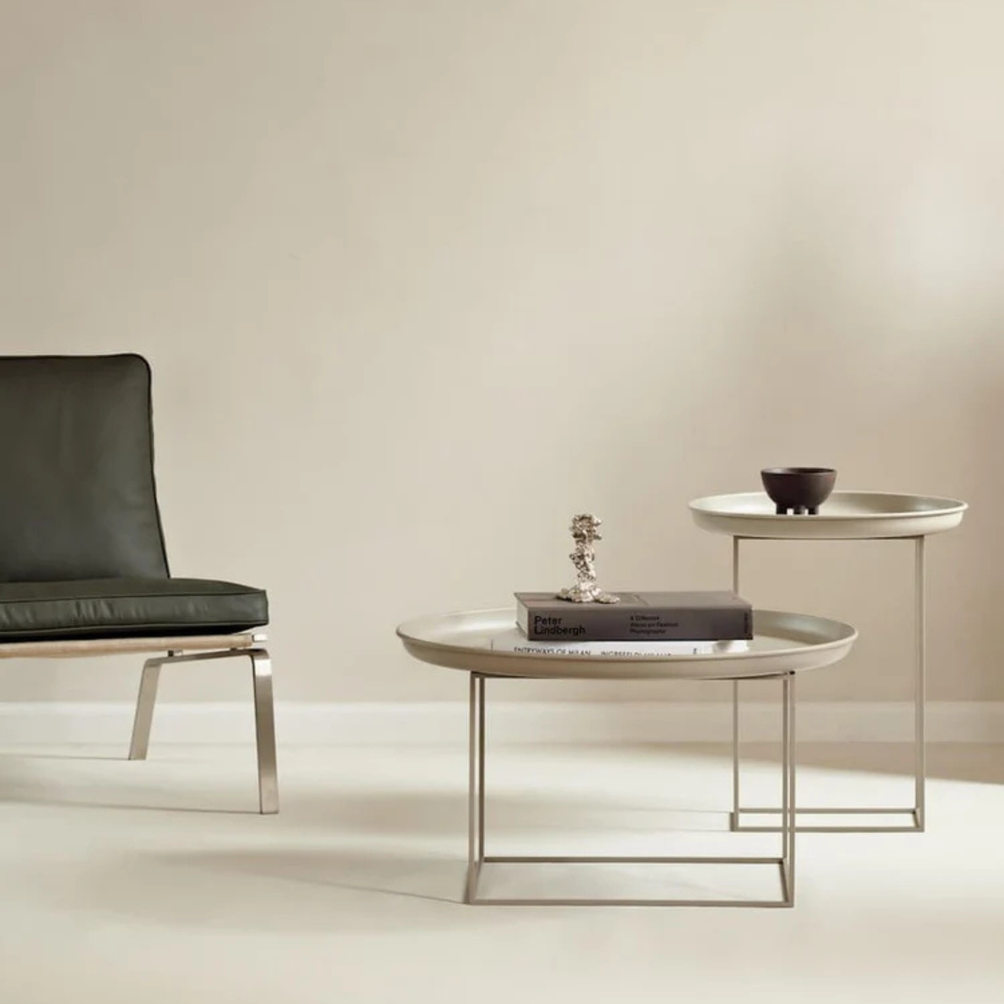 Duke Coffee Table | Medium