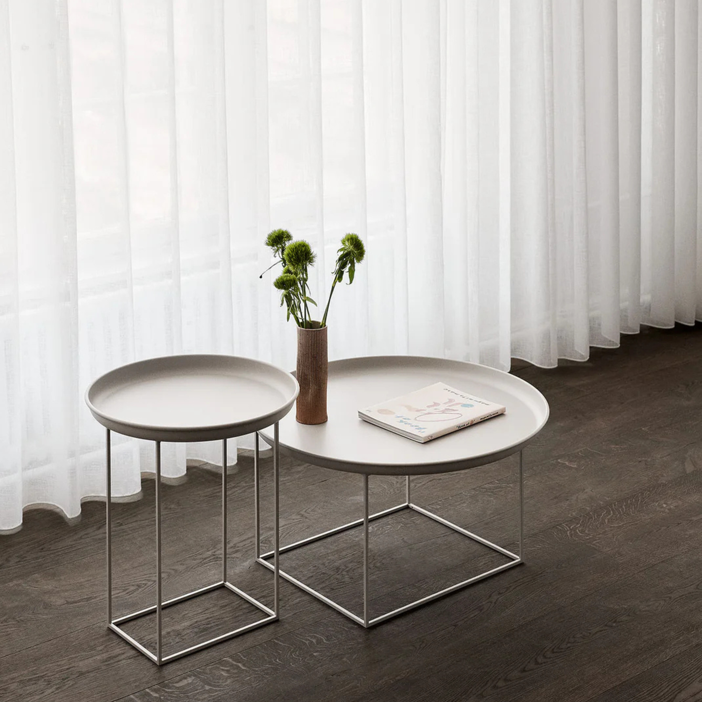 Duke Coffee Table | Medium
